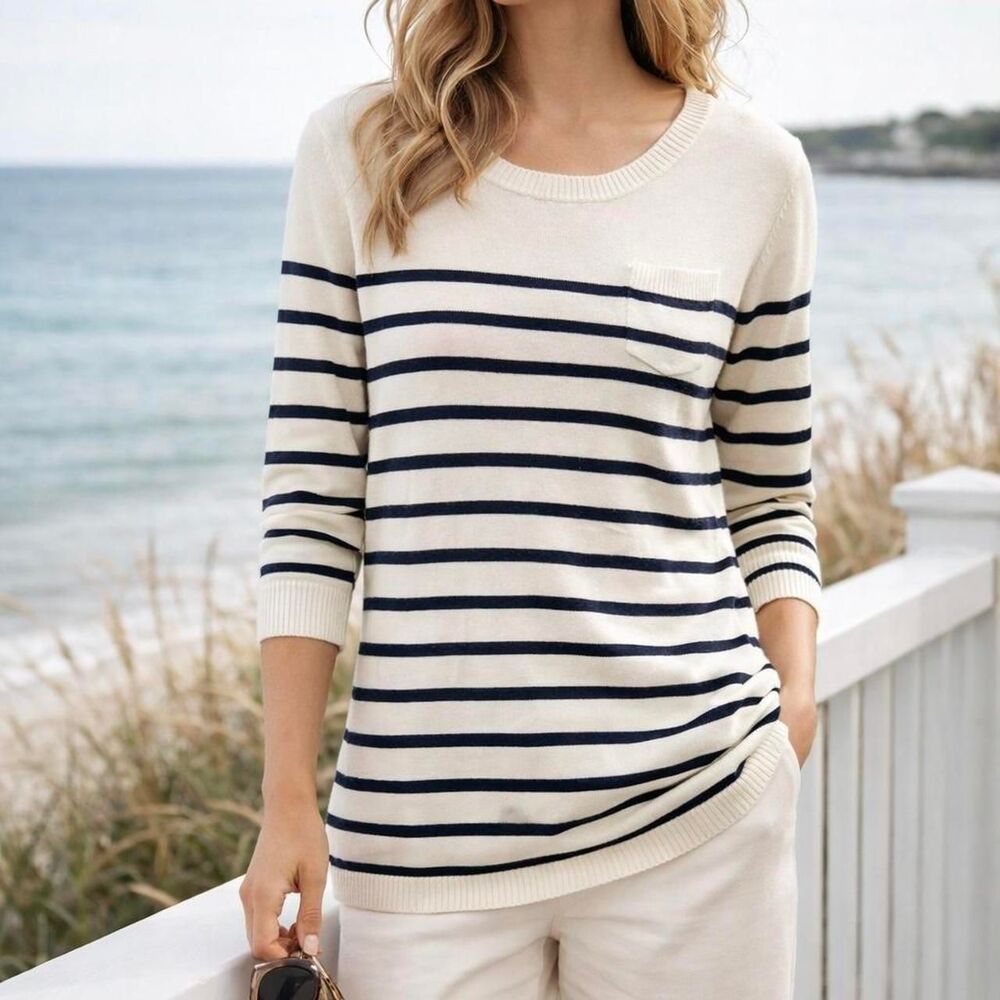 Striped Nautical Women’s Sweater Size L Lightweight Pullover Anchor Coastal BDG